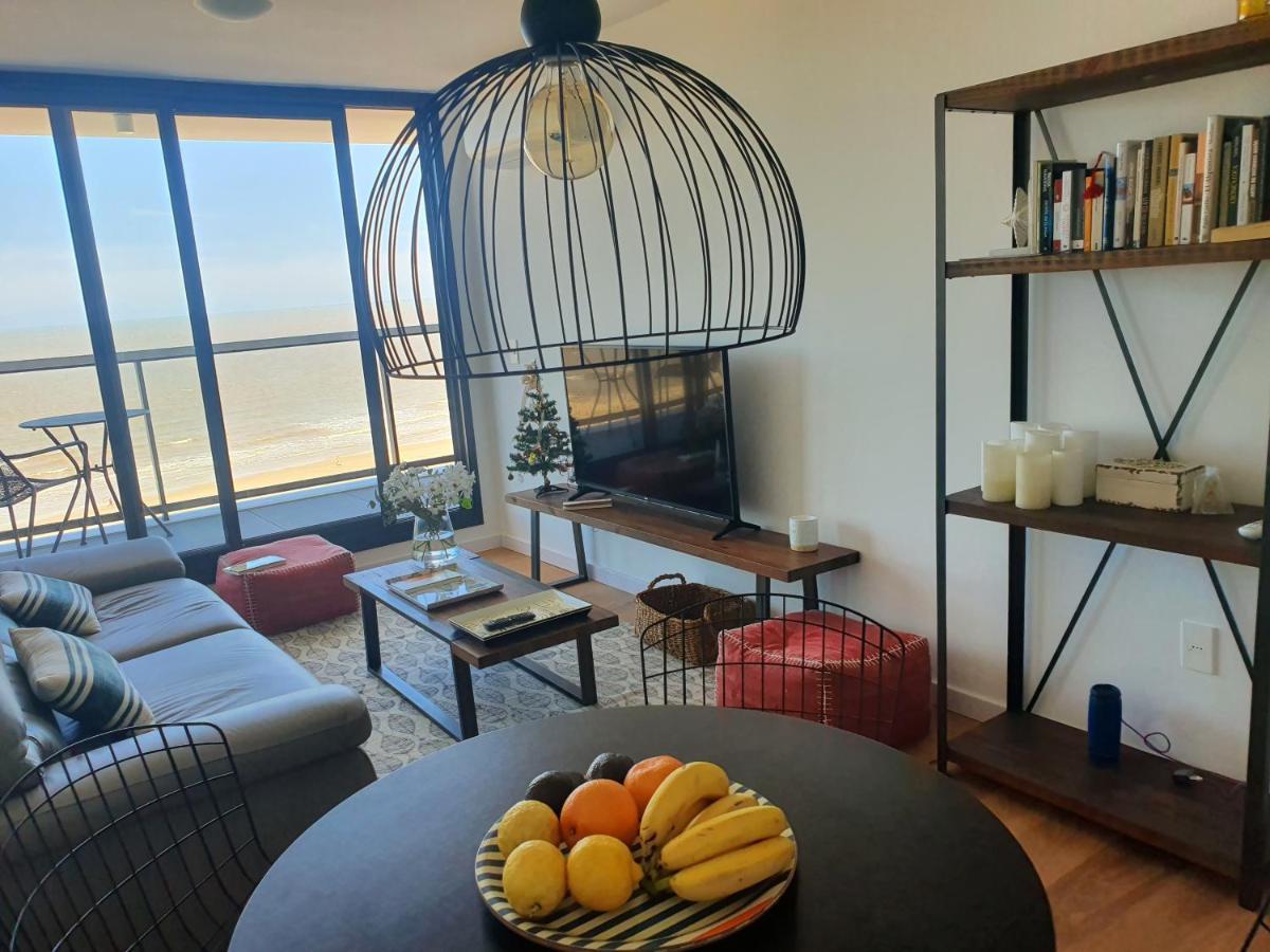 Modern Apartment First Line Beach Montevideo Uy المظهر الخارجي الصورة
